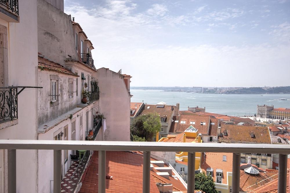 Solar Dos Mouros Hotell Lisboa Eksteriør bilde